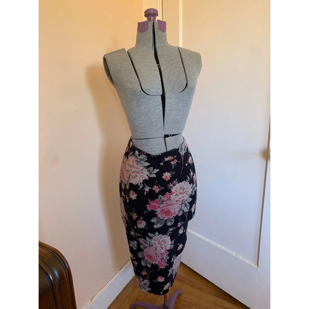 Express Womens Floral Midi Skirt Black Pink Rose Cotton Blend Bodycon Size XS